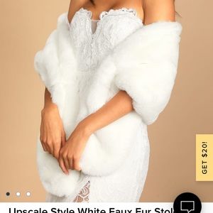 Lulus upscale white faux fur stole